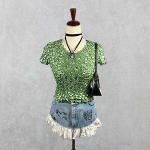 Vintage 80s Light Green Short Sleeve Popcorn Bubble Top